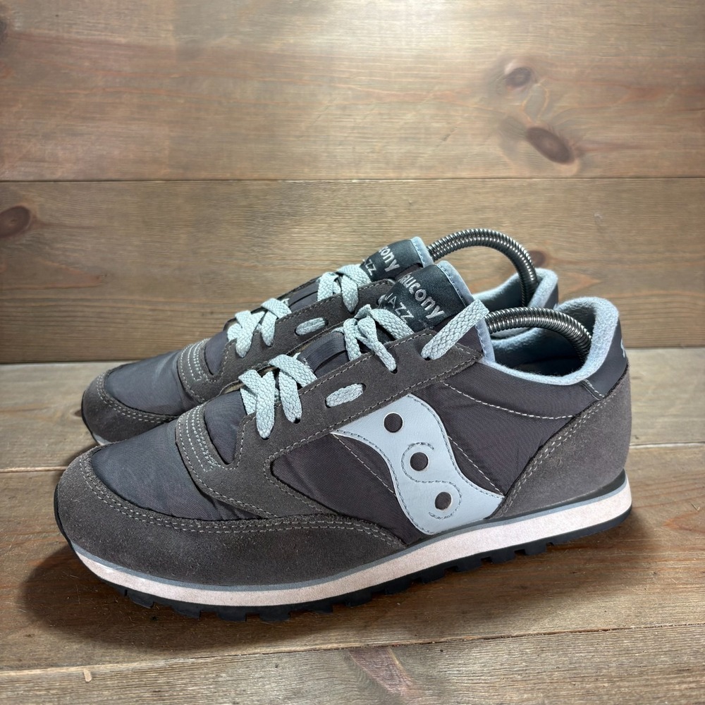 Saucony Jazz Low Pro Womens size 8.5 shoes Gray Suede Retro Running sneakers
